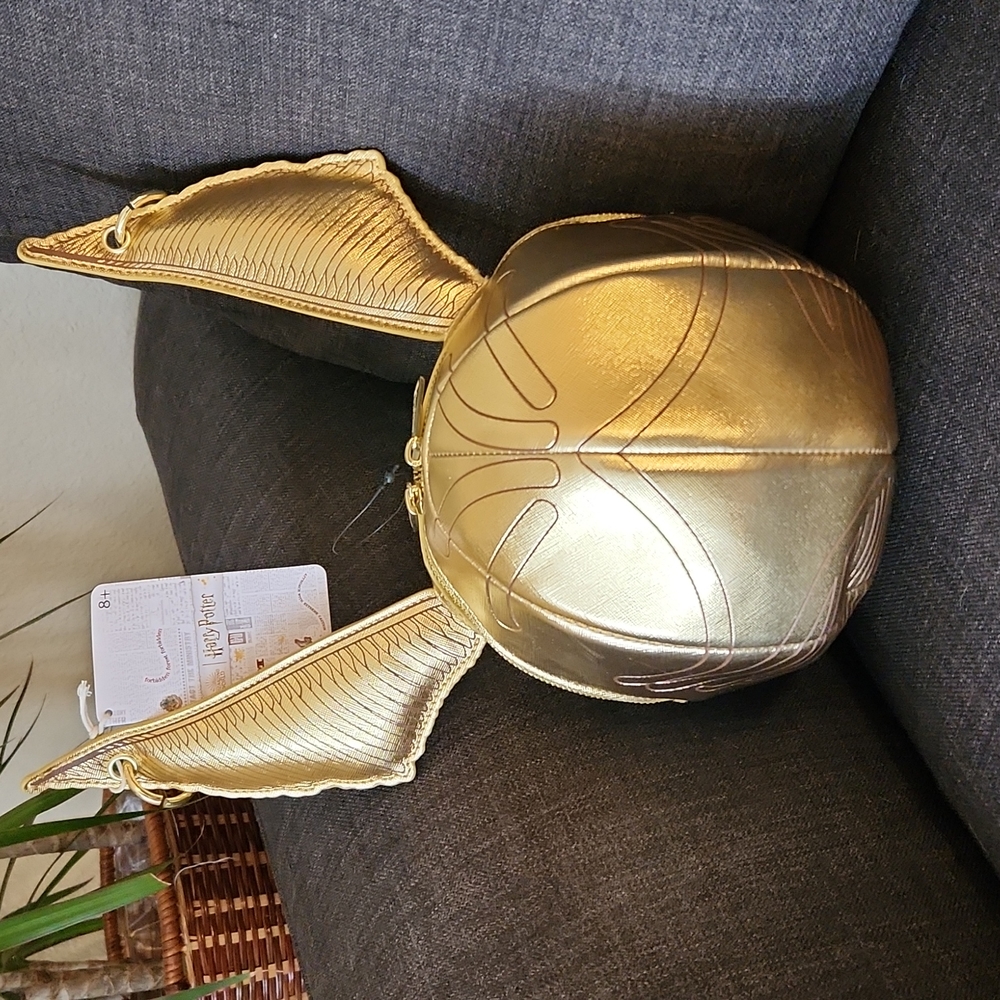 Harry Potter Golden Snitch Loungefly